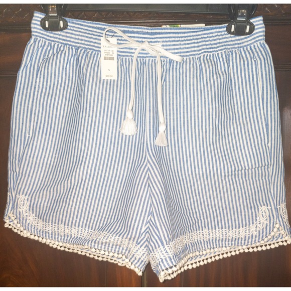 Talbots Pants - Talbots Womens Blue White Striped Pull On Shorts Embroidered Pom Pom Trim Small
